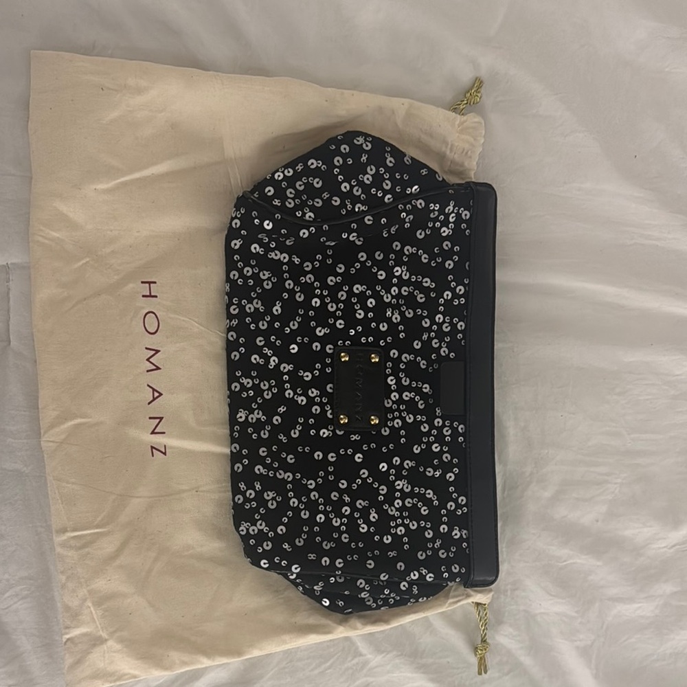 HOMANZ Black Metallic Clutch Wristlet